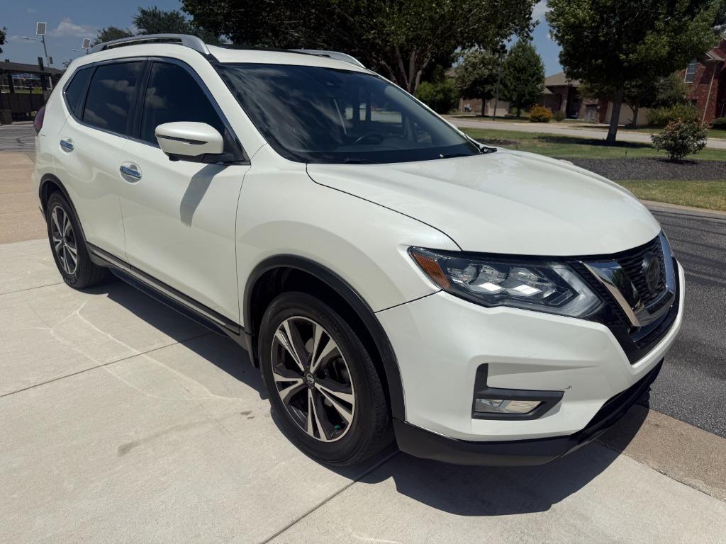 2018 Nissan Rogue - $13,500