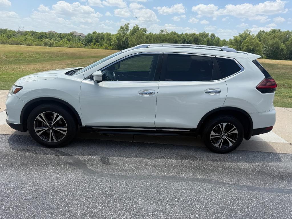 2018 Nissan Rogue - $13,500