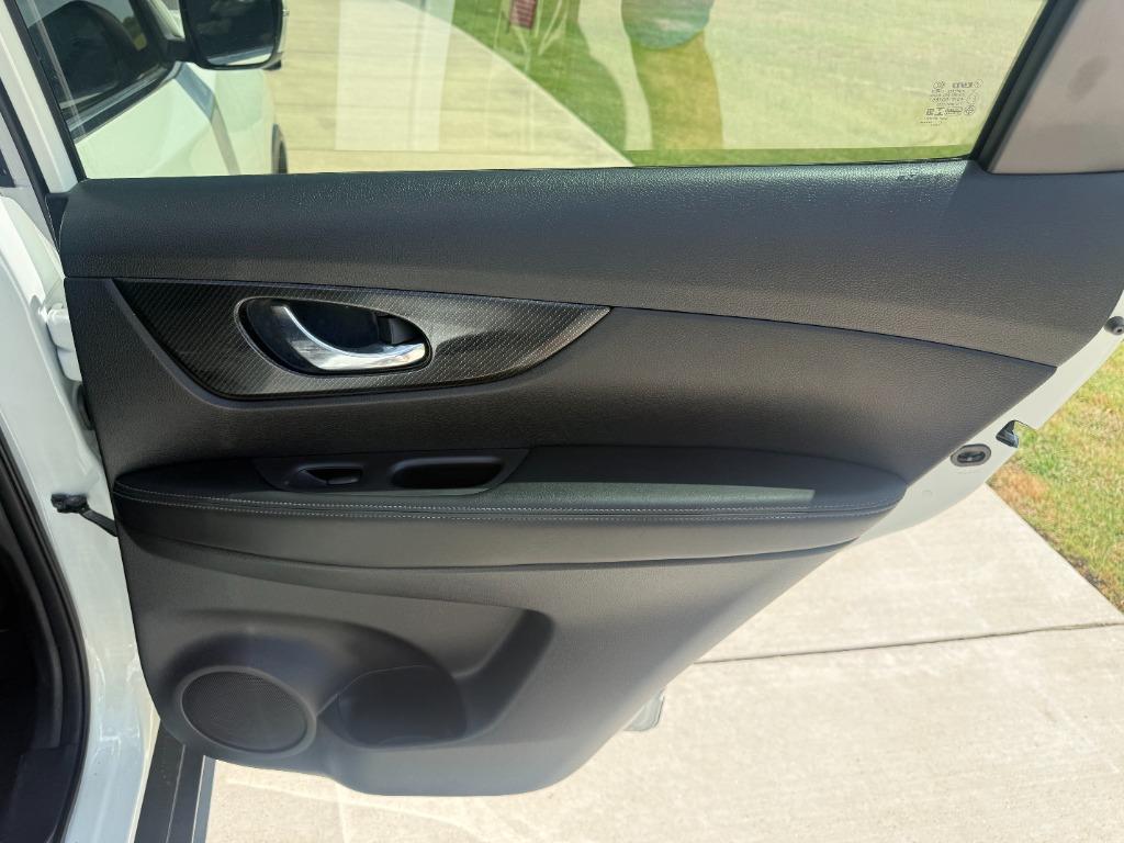 2018 Nissan Rogue - $13,500