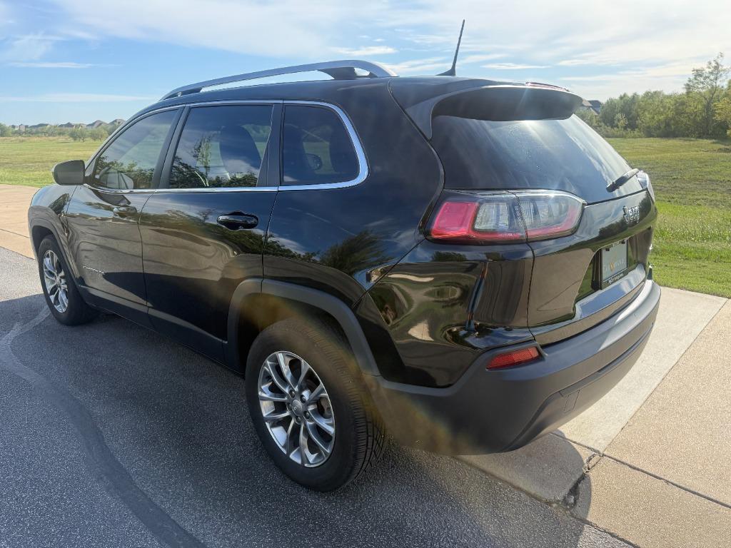2019 Jeep Cherokee - $12,910