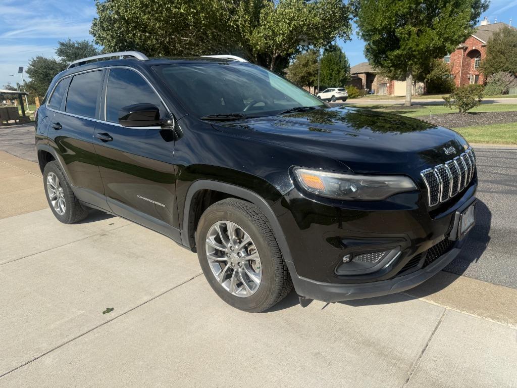 2019 Jeep Cherokee - $12,910