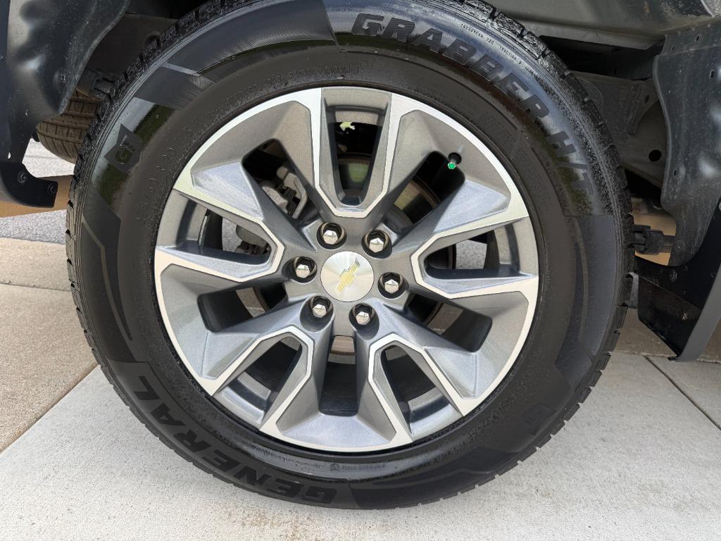 2019 Chevrolet Silverado - $28,950