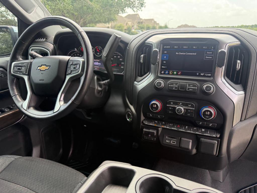 2019 Chevrolet Silverado - $28,950