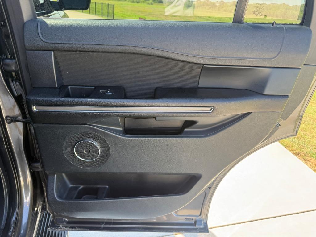 2020 Ford Expedition - $16,700