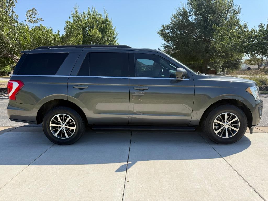 2020 Ford Expedition - $16,700