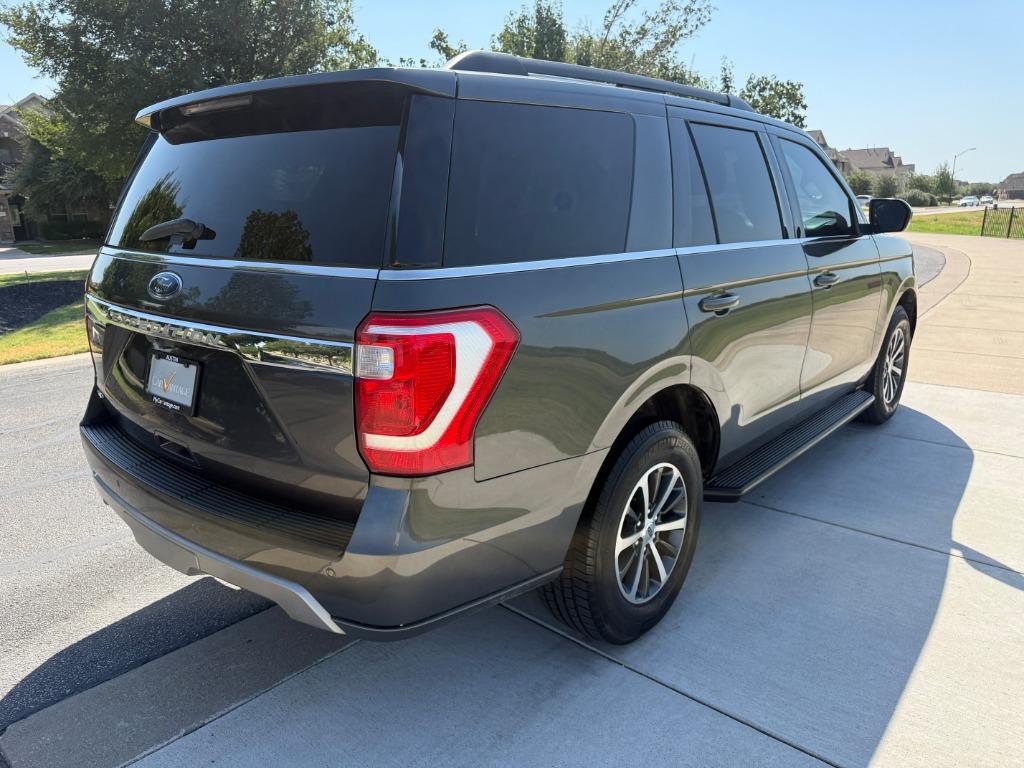 2020 Ford Expedition - $16,700