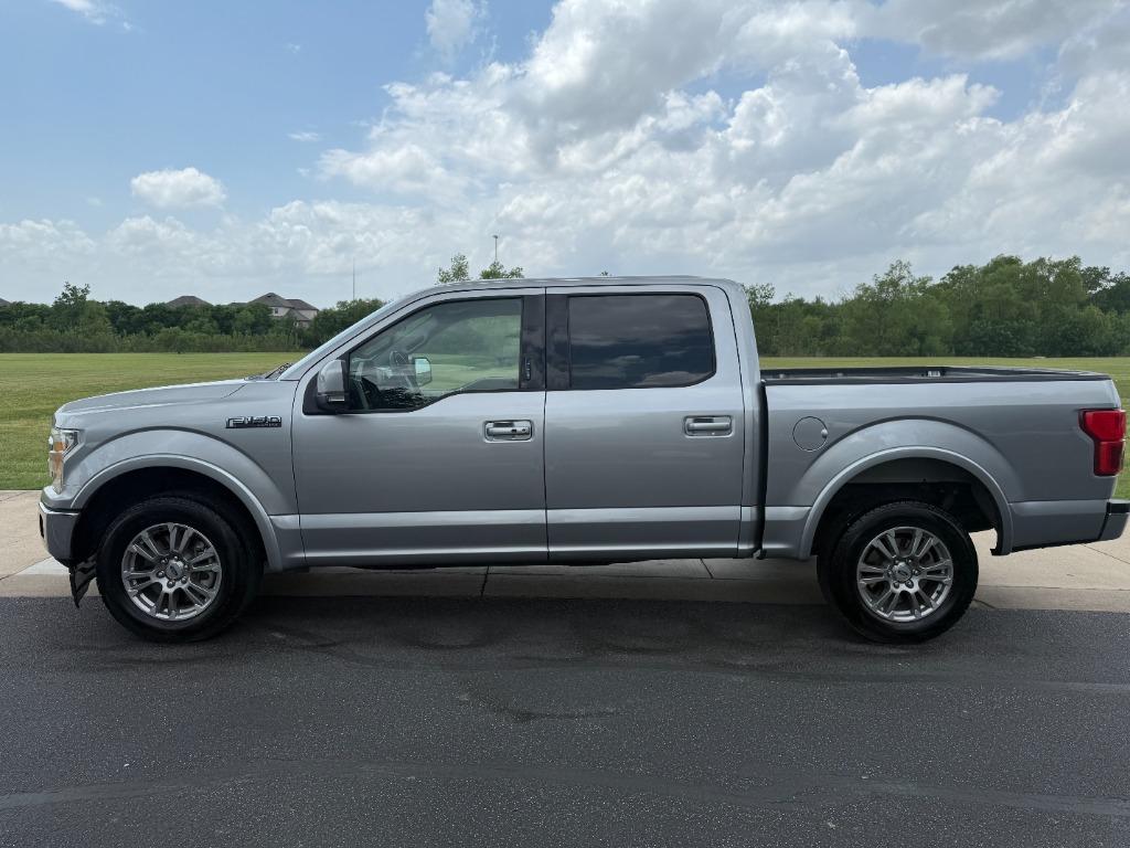 2020 Ford F150 Lariat photo
