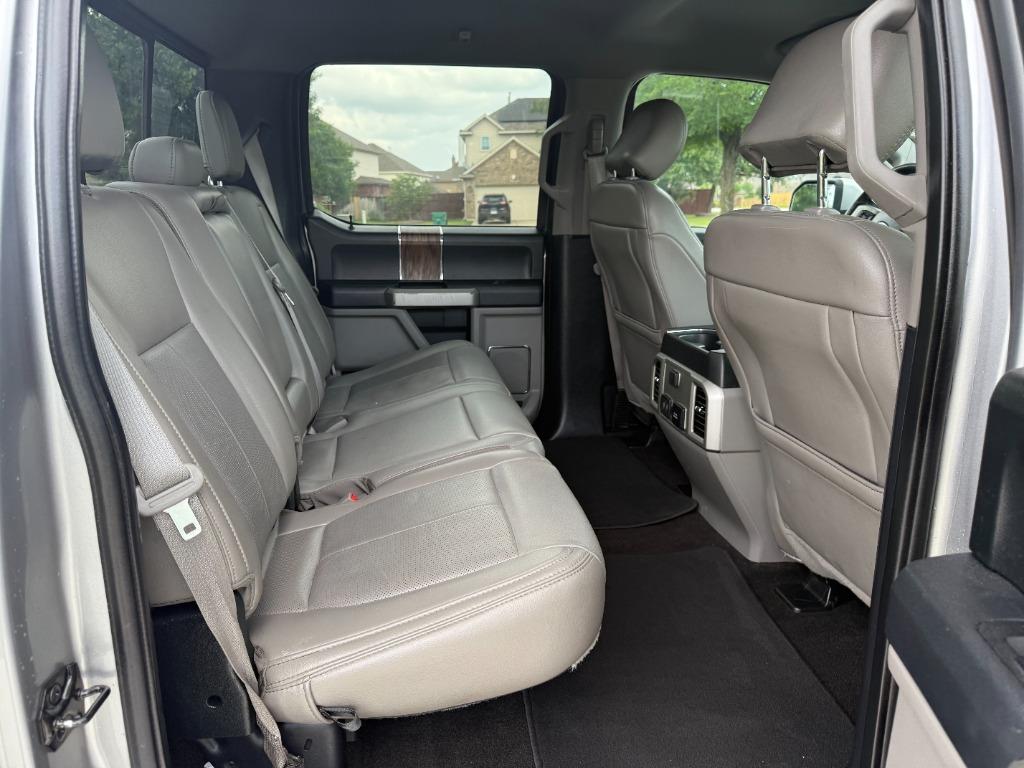 2020 Ford F150 Lariat photo