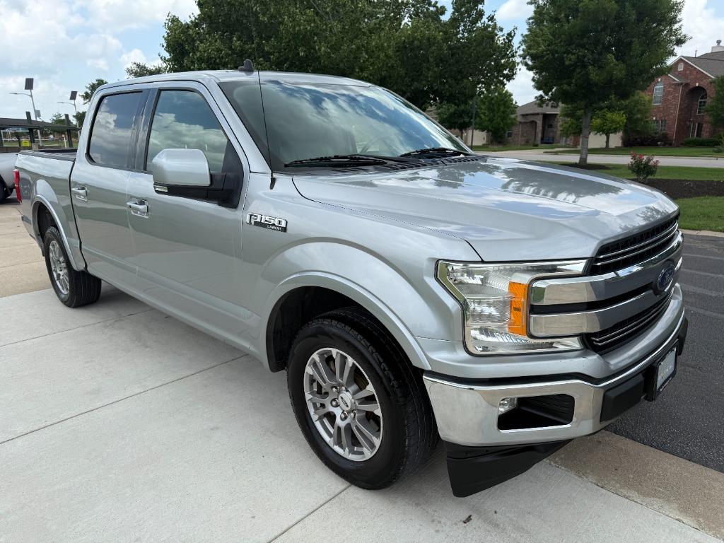 2020 Ford F150 Lariat photo