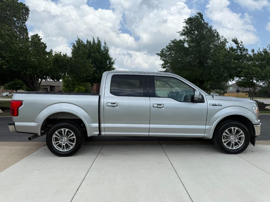 2020 Ford F150 Lariat photo