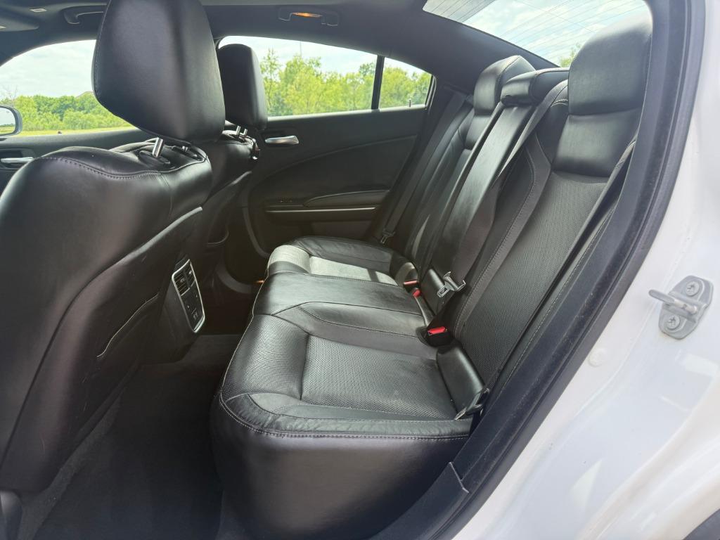 2020 Dodge Charger - $11,500