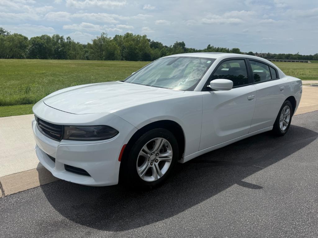 2020 Dodge Charger - $11,500