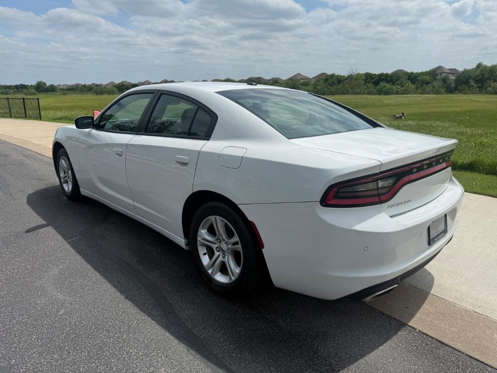2020 Dodge Charger - $11,500