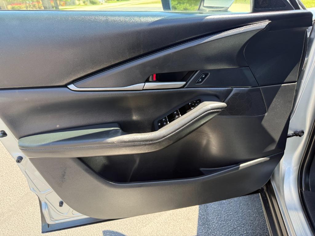 2021 Mazda CX-30 Select photo
