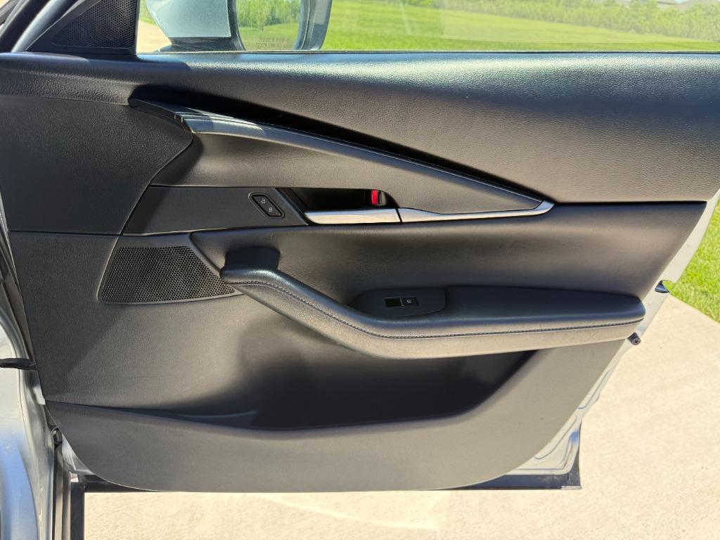 2021 Mazda CX-30 Select photo