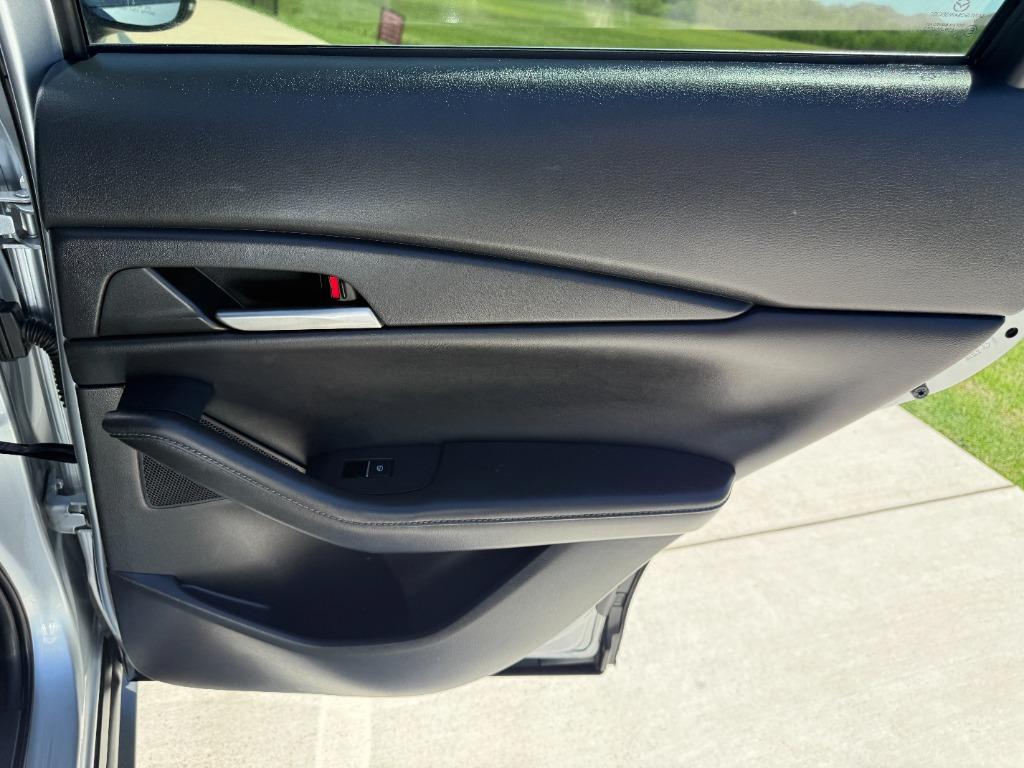 2021 Mazda CX-30 Select photo