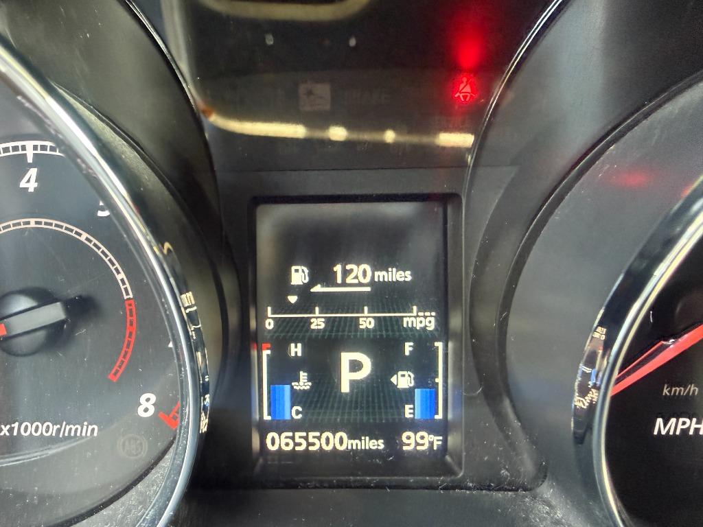 2021 Mitsubishi Outlander - $12,750