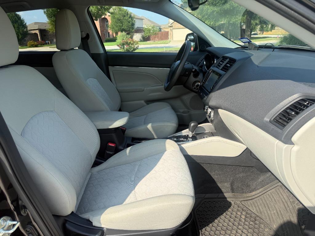 2021 Mitsubishi Outlander - $12,750