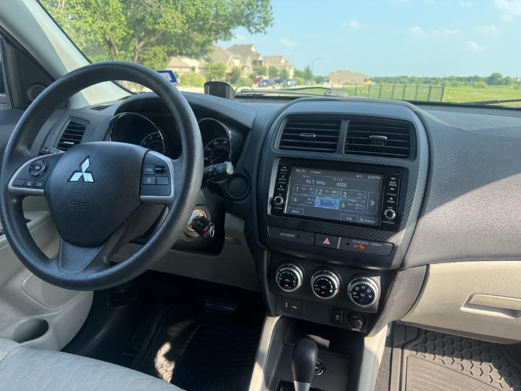 2021 Mitsubishi Outlander - $12,750