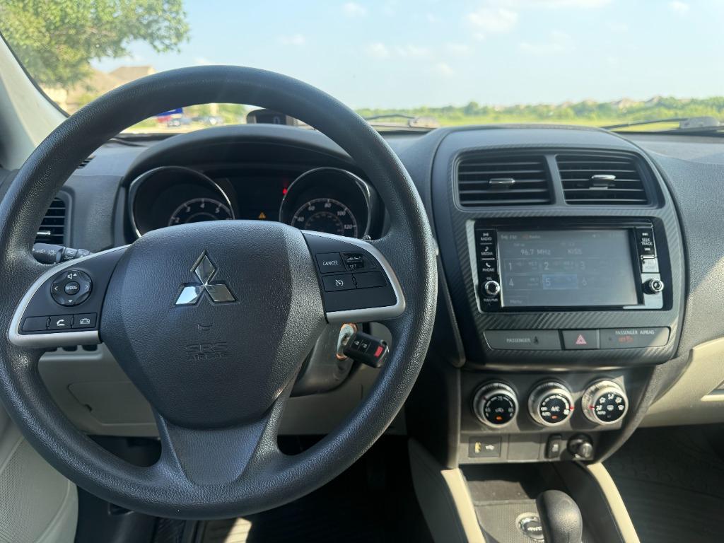 2021 Mitsubishi Outlander - $12,750
