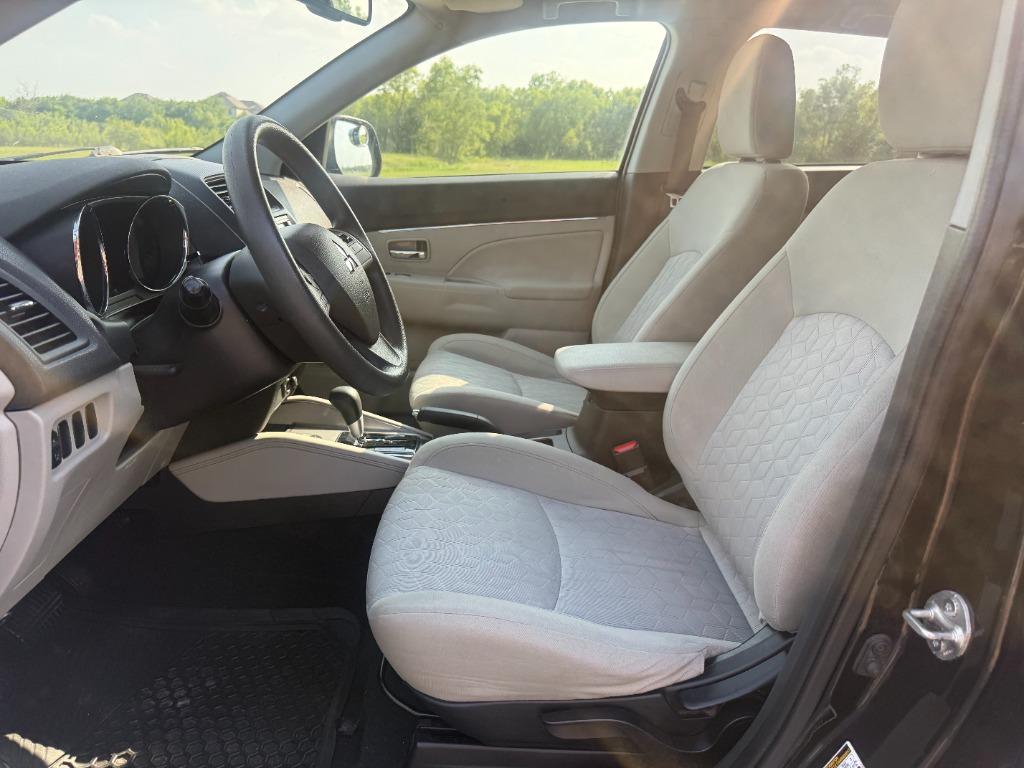 2021 Mitsubishi Outlander - $12,750