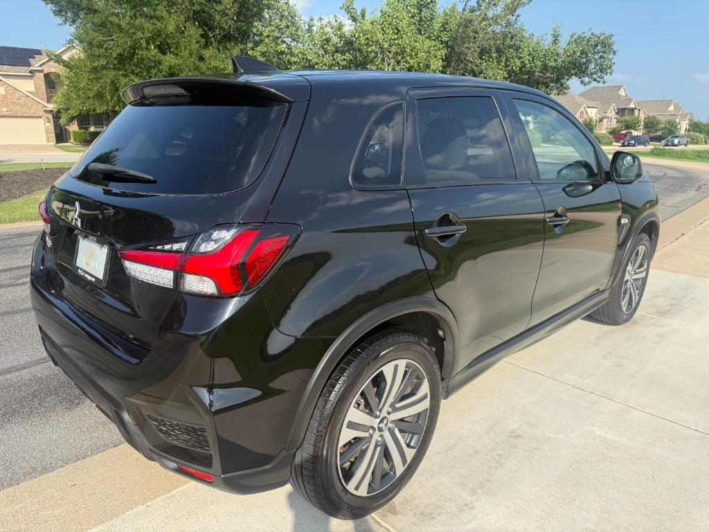 2021 Mitsubishi Outlander - $12,750