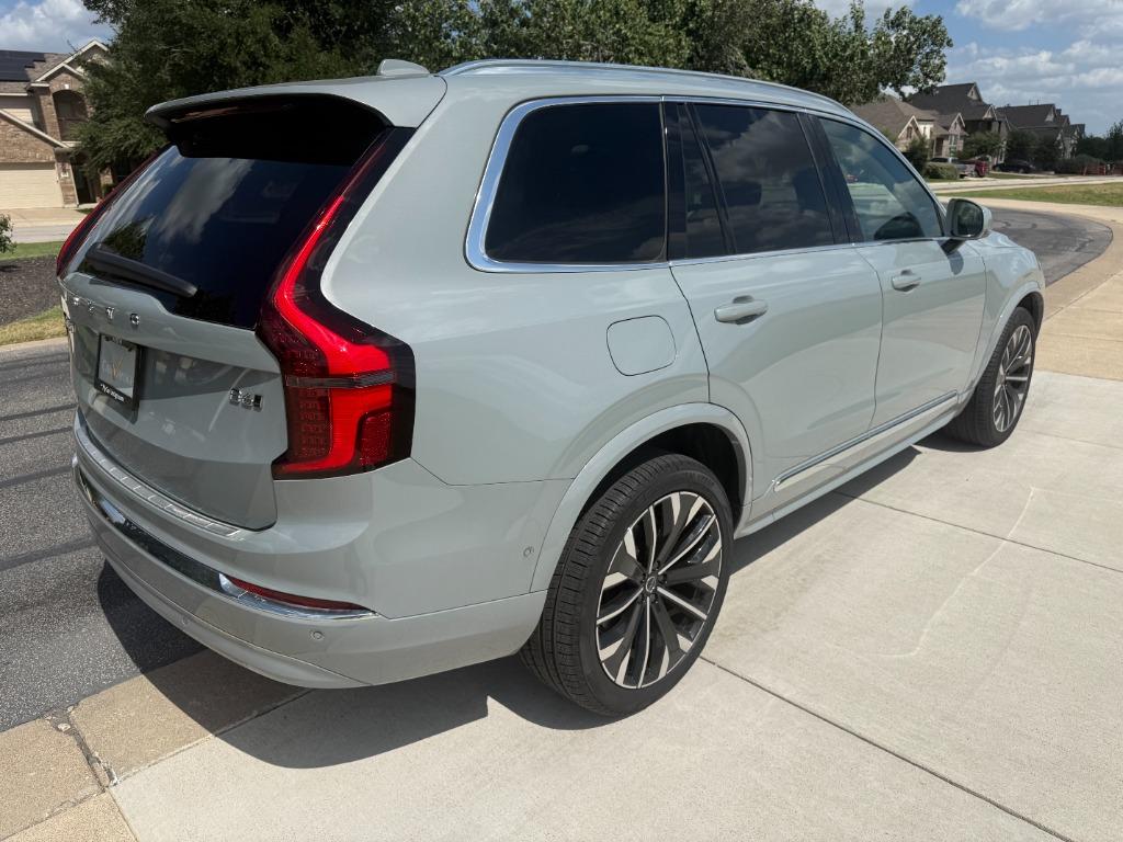 2025 Volvo XC90 - $51,900