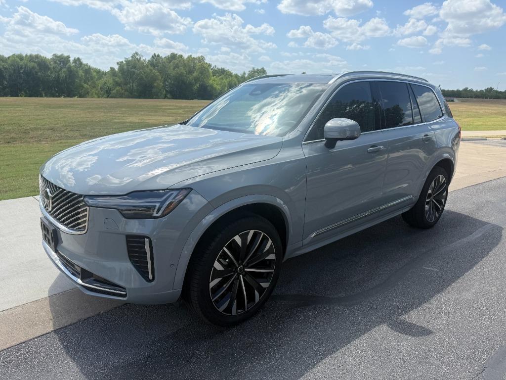 2025 Volvo XC90 - $51,900