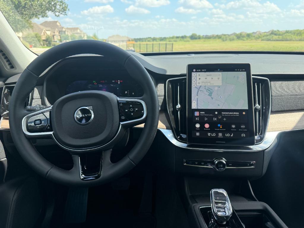 2025 Volvo XC90 - $51,900