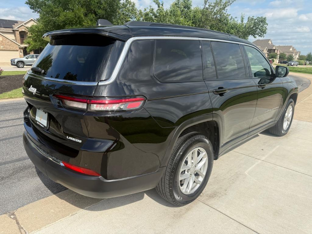 2025 Jeep Cherokee - $31,800