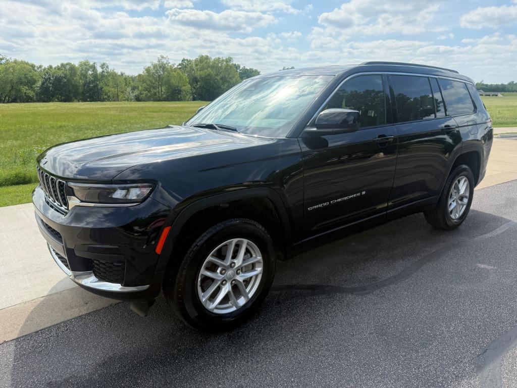 2025 Jeep Cherokee - $31,800