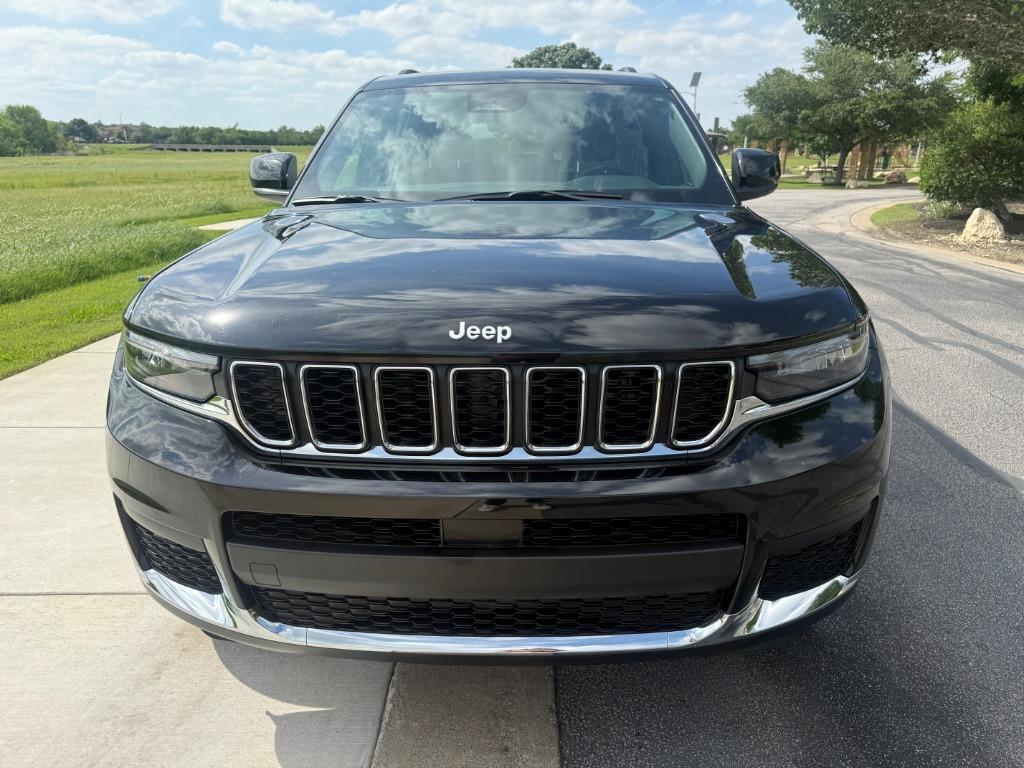 2025 Jeep Cherokee - $31,800