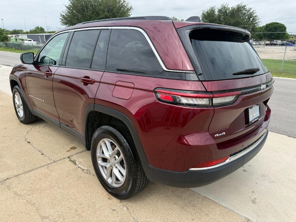 2025 Jeep Cherokee - $28,910