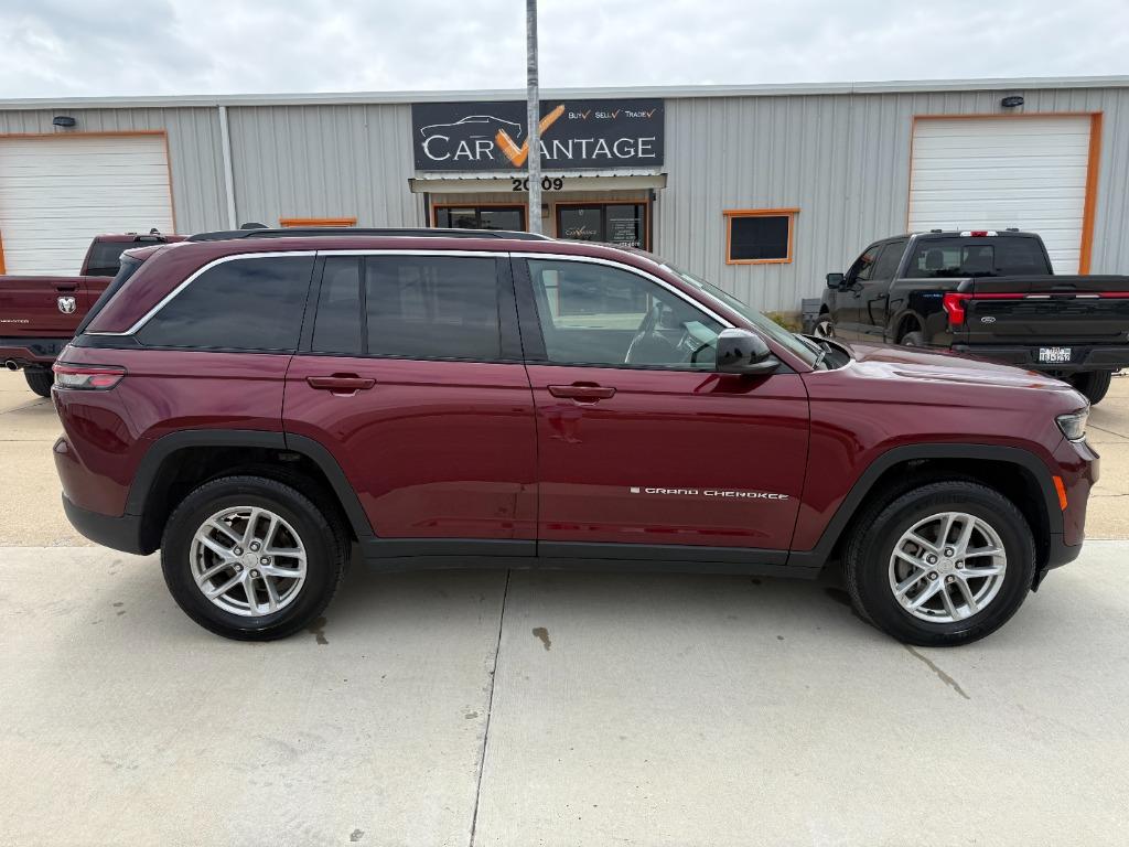 2025 Jeep Cherokee - $28,910