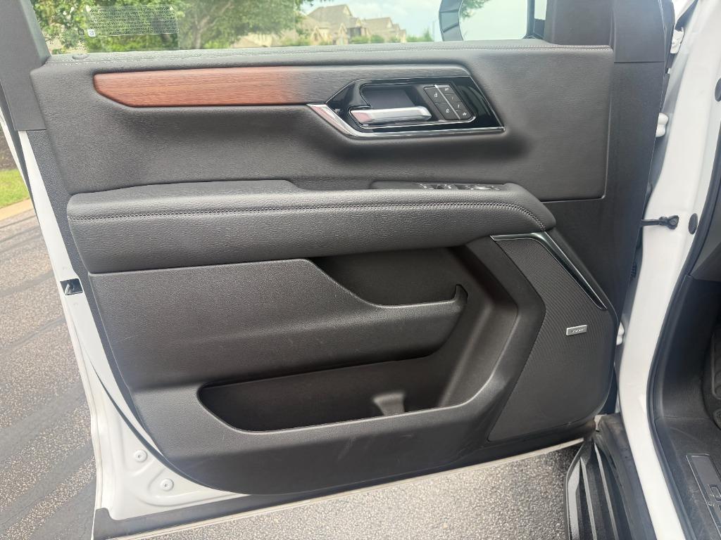 2025 GMC Yukon - $64,910