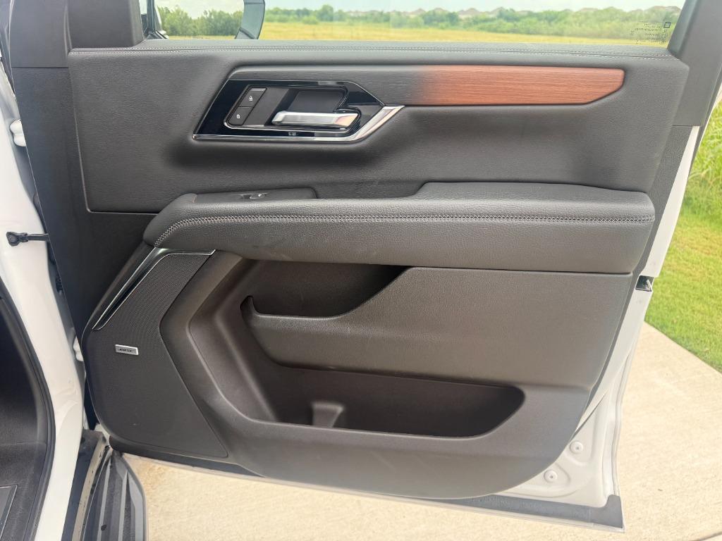 2025 GMC Yukon - $64,910