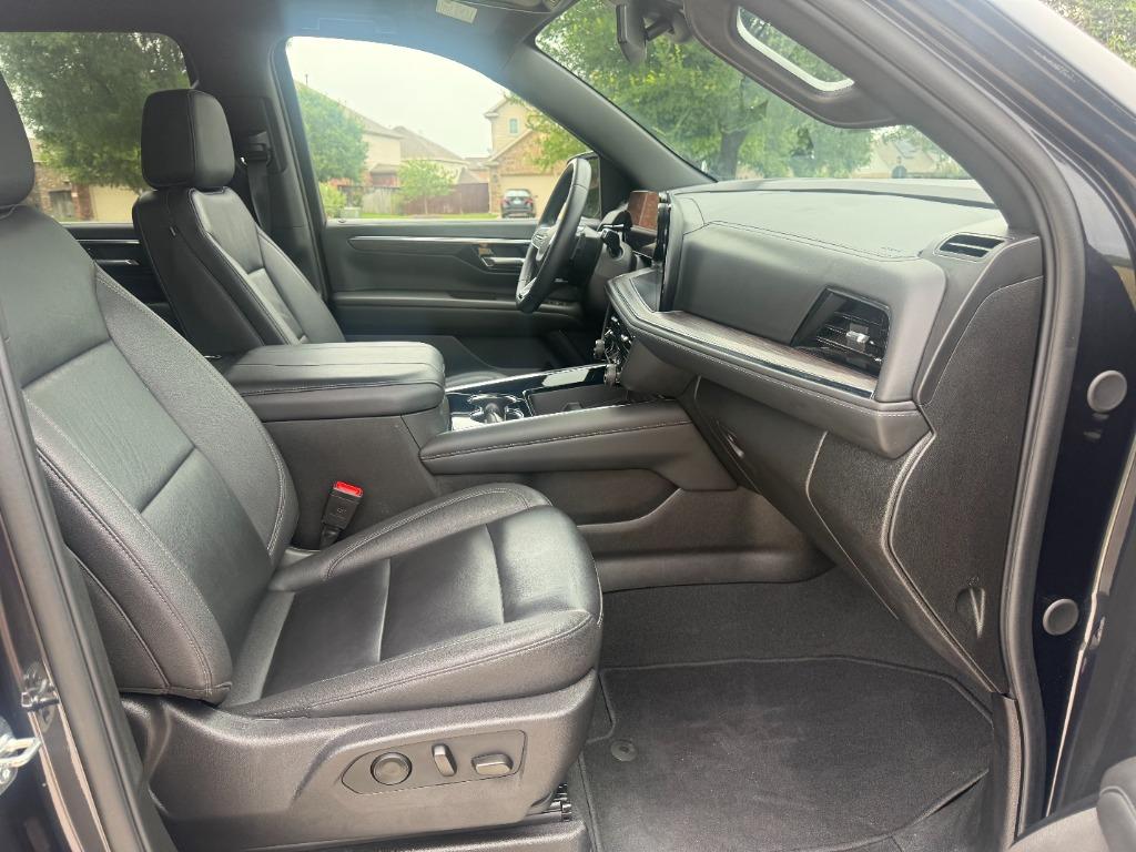2025 Chevrolet Suburban - $60,940