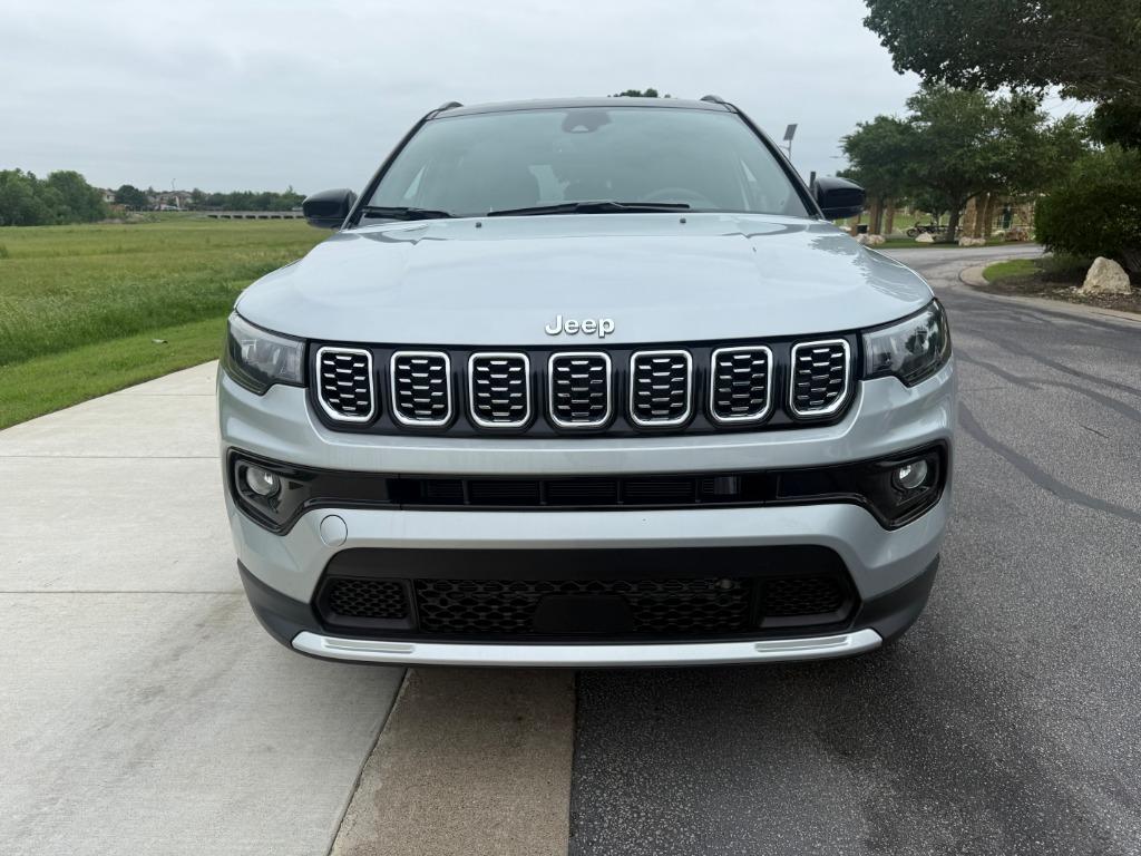 2025 Jeep Compass - $23,500