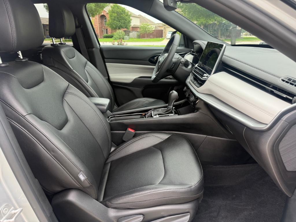 2025 Jeep Compass - $23,500