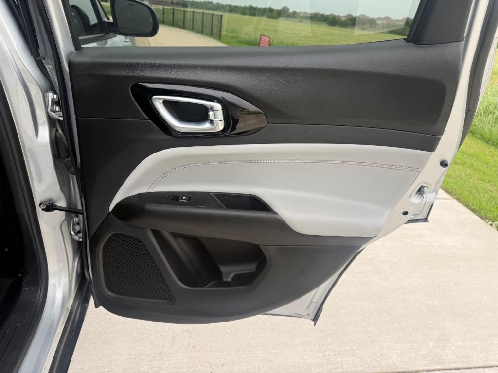 2025 Jeep Compass - $23,500