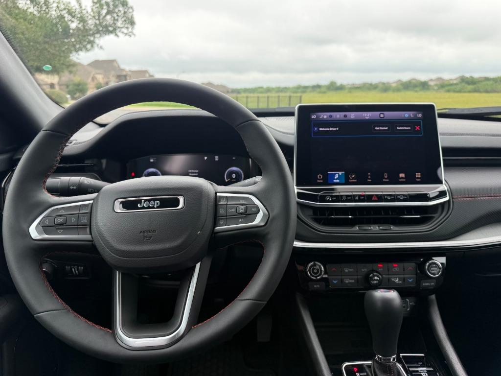 2025 Jeep Compass - $22,950