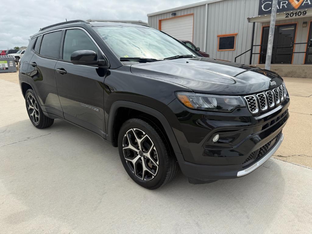 2025 Jeep Compass - $22,950