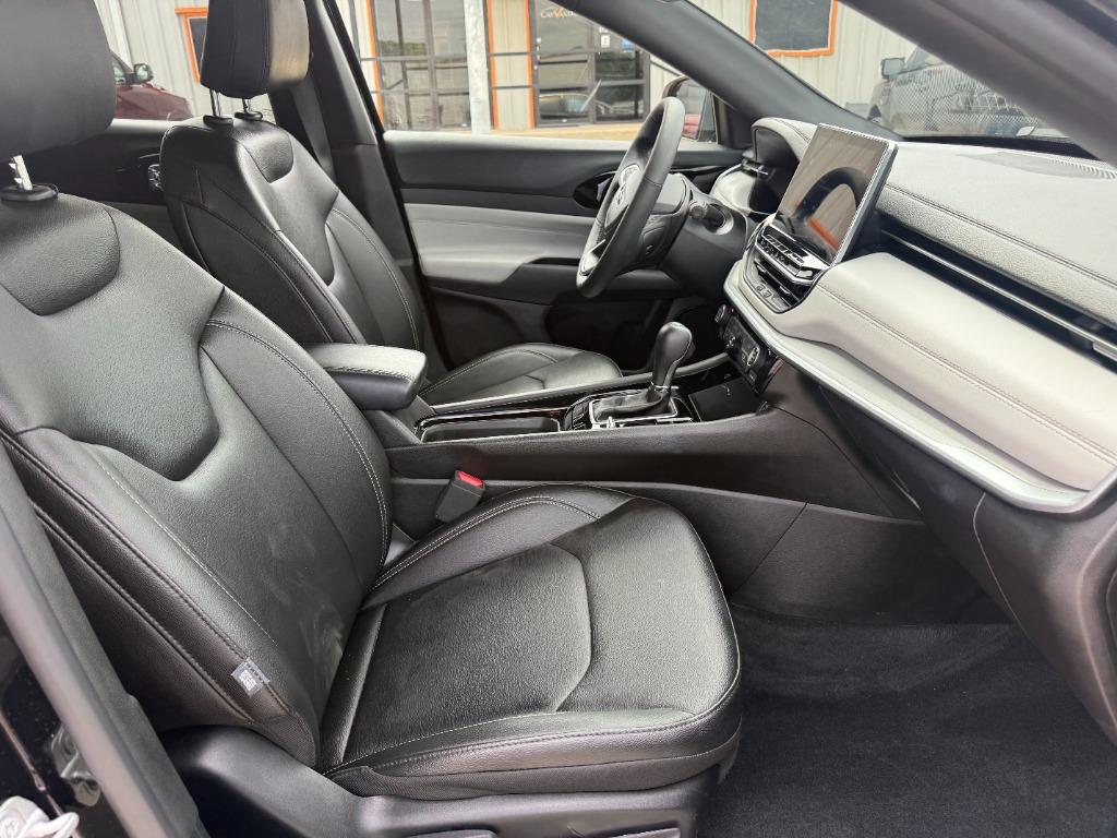 2025 Jeep Compass - $22,950