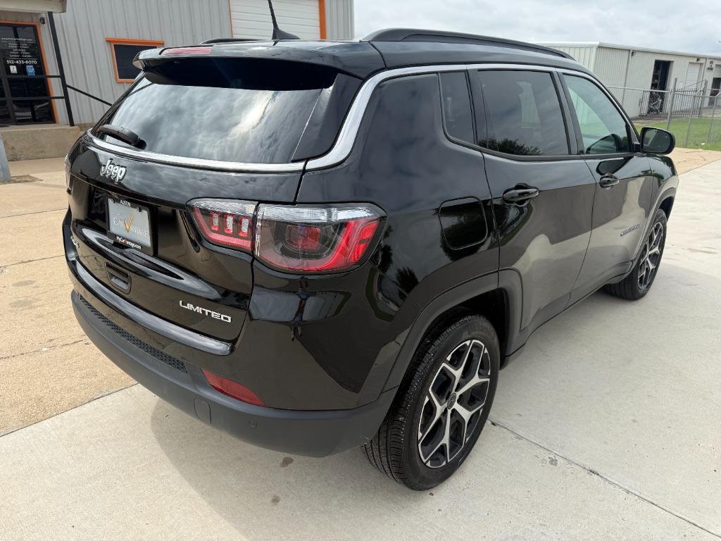 2025 Jeep Compass - $22,950