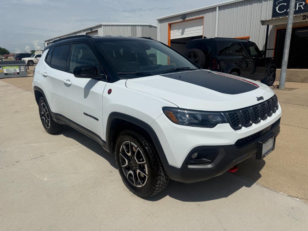 2025 Jeep Compass - $21,450