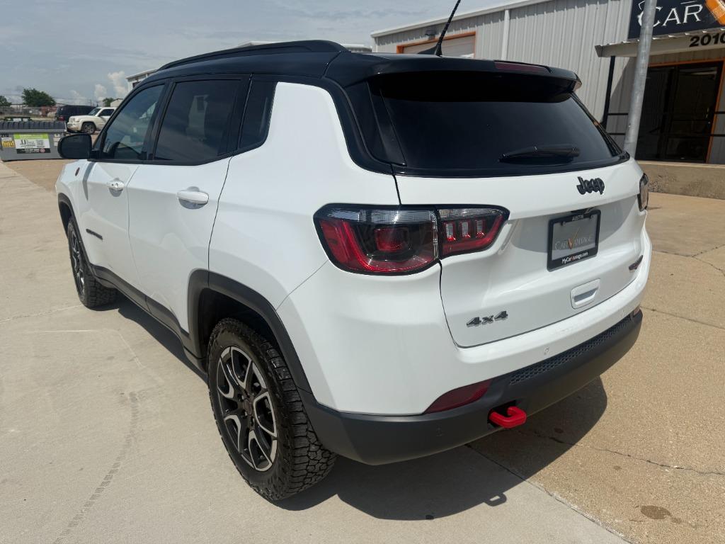 2025 Jeep Compass - $21,450