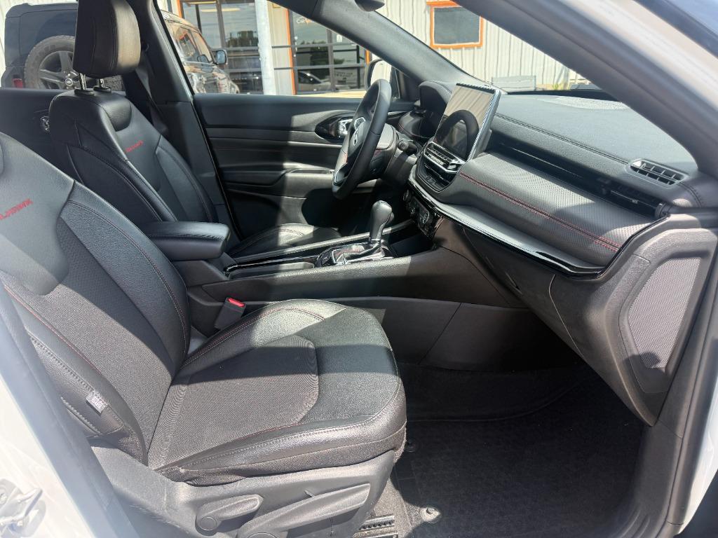 2025 Jeep Compass - $21,450