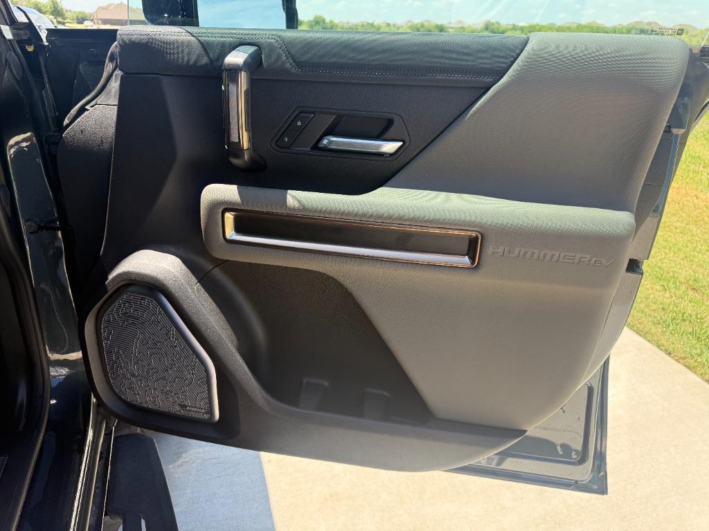 2025 GMC Hummer EV SUT - $74,910