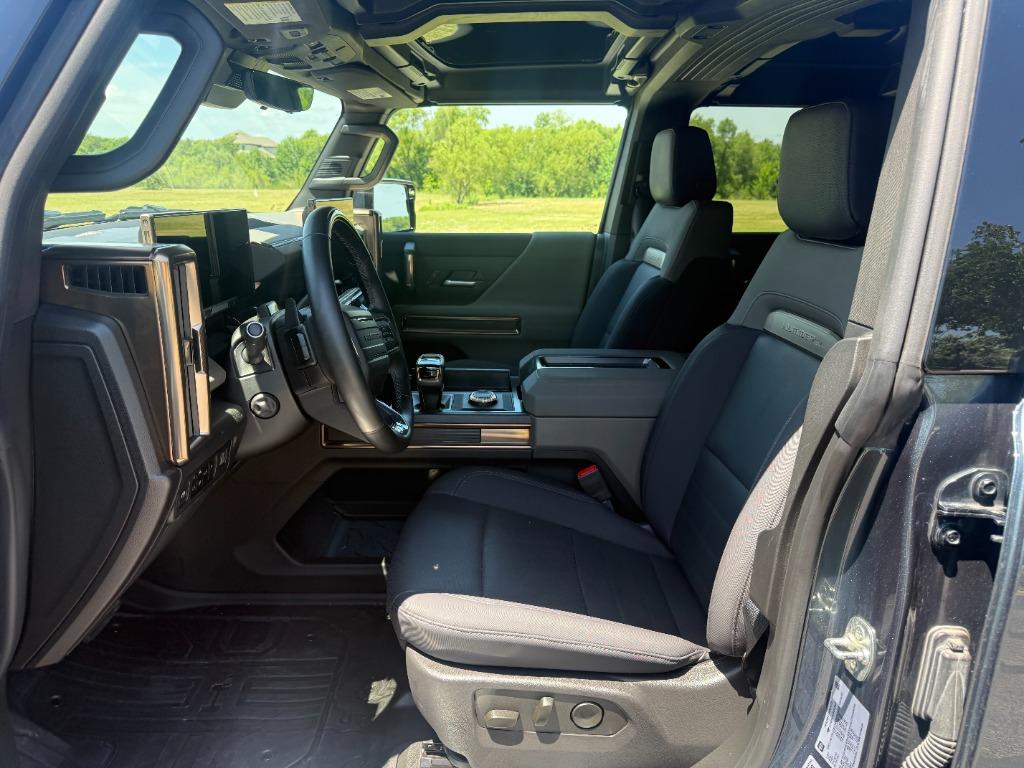 2025 GMC Hummer EV SUT - $74,910