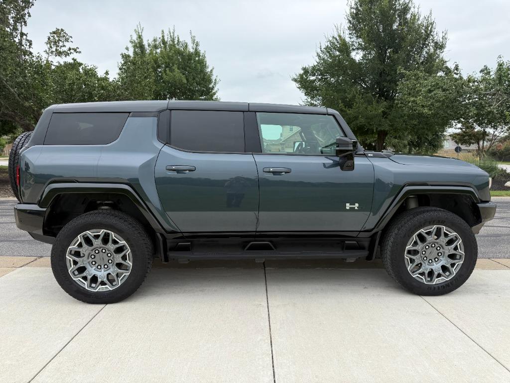 2026 GMC Hummer Ev Suv - $77,930